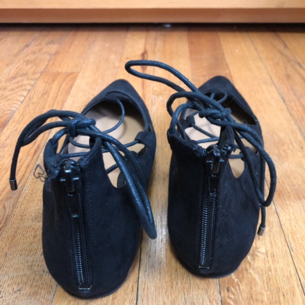 Ballet flats